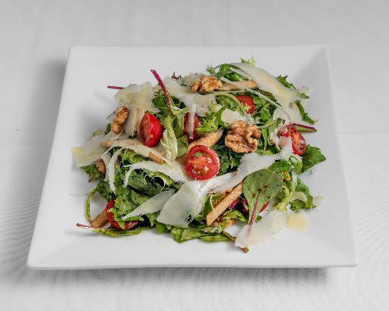 Rocket, Pear and Parmessan Salad