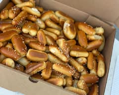 Twist Pretzels & Ice Cream (1413 New Rd)