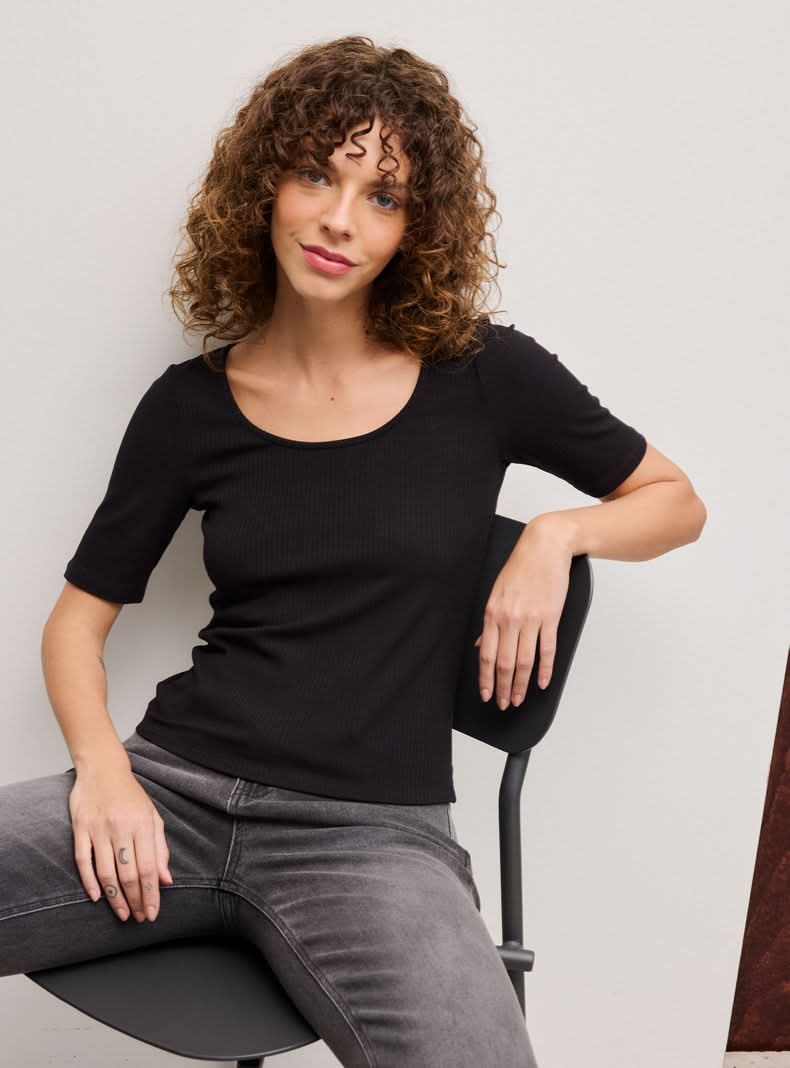 Alaniz polera manga codo acanalada negro xl