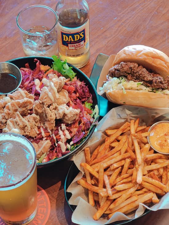 Lou's Chicken Shop
