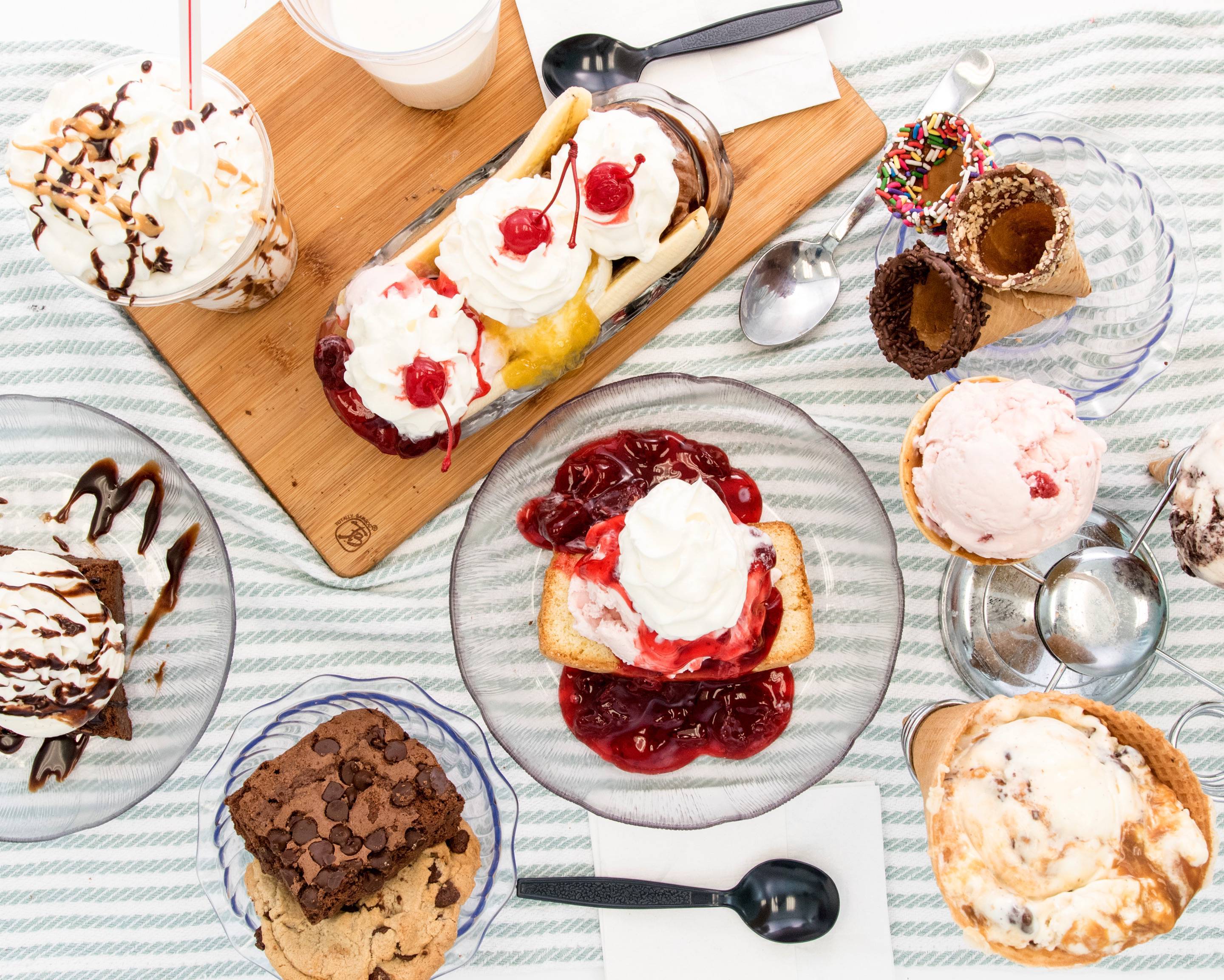 Order Double Dipper Ice Cream Parlor - Menu & Prices - Claymont