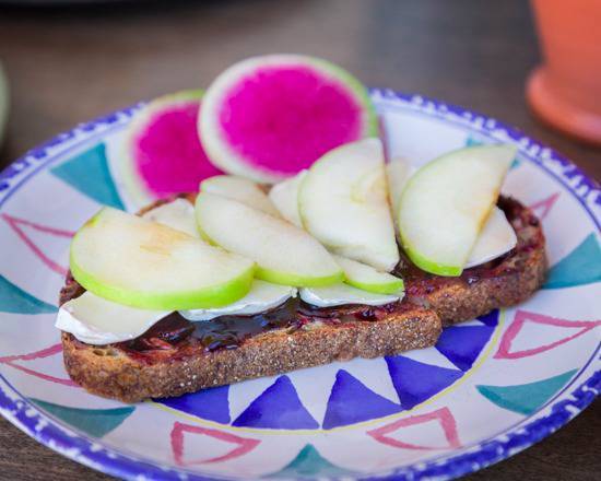 Brie Toast