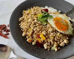 ガパオライス 【パットガパオムーサップ ターペ TOKYO】綾瀬店/GAPAORAISU PATTOGAPAOMUSAPPUTAPE 