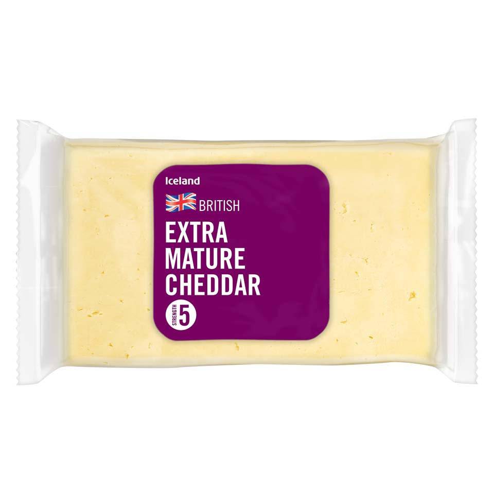 Iceland Extra Mature Cheddar Cheese