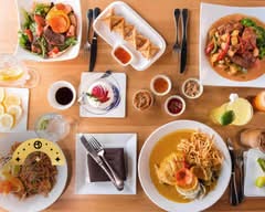 Circles Thai (Moved from Tasker St)