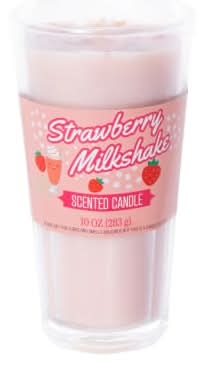 Milkshake Scented Candle 10oz Strawberry