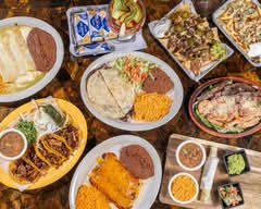 La Costa Family Tex-Mex & Seafood (921 S Brazosport Blvd)