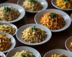 The Fettuccine Cucina (2000 5th St NE)