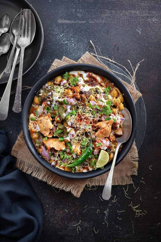 SAMOSA CHAAT