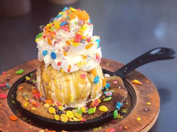 Chocolate Chip Cookie Skillet