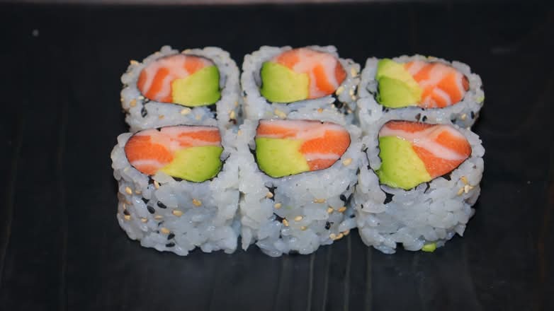 Ryo Sushi photo 2