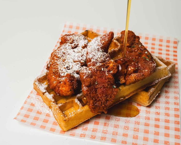Howlin Chicken Menu - Takeaway in Nottingham | Delivery menu & prices ...