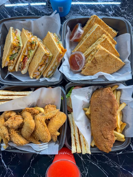 Crispy Fry (3705 General De Gaulle Dr)