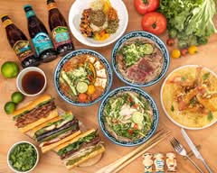 【ハワイ発!】フォー&ディップスタイルバインミー THE PIG & THE LADY