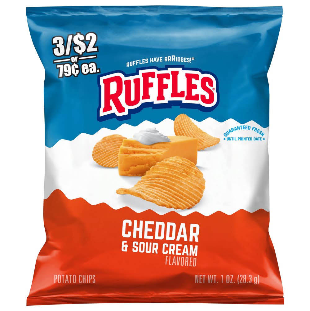 Ruffles Potato Chips, Cheddar & Sour Cream (1 oz)