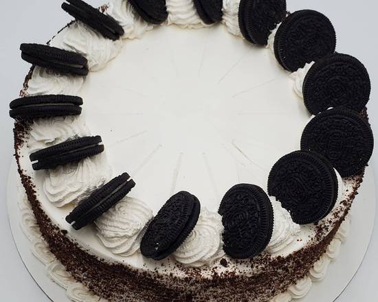8" Cookies n' Cream Cake