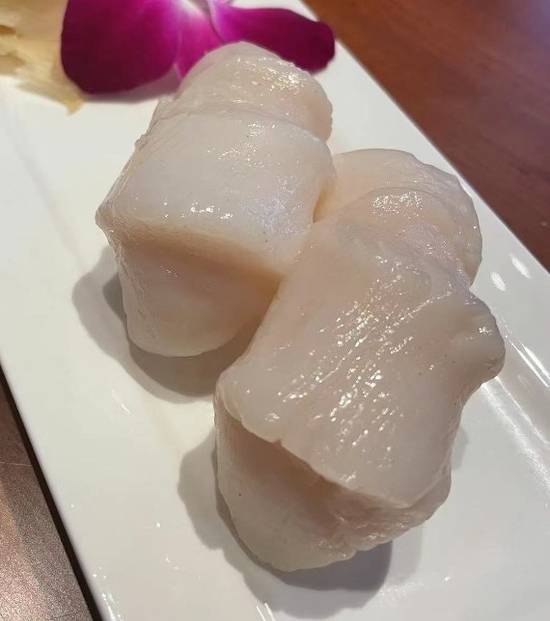 *Scallop (Hotate) Nigiri