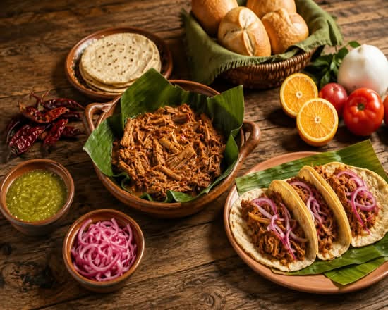 COCHINITA PIBIL "LA TRADICIONAL YUCATECA (Puebla)"