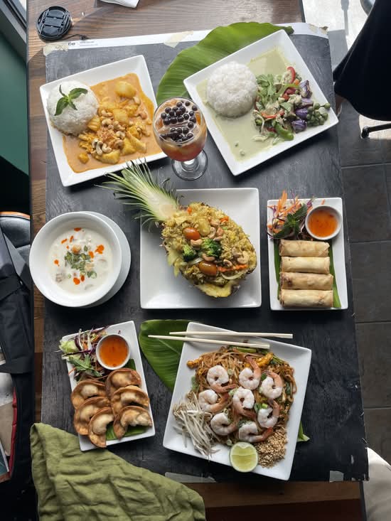 Thai Palm (Ctr Pointe Dr)