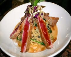 Olivio's Trattoria (585 E Los Angeles Ave)