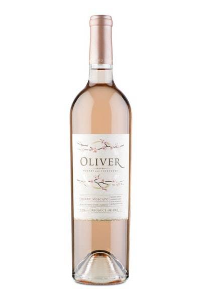 Oliver Cherry Moscato Rose Wine (750 ml)