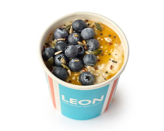 Blueberry, Honey & Toasted Seeds Porridge (Dairy)