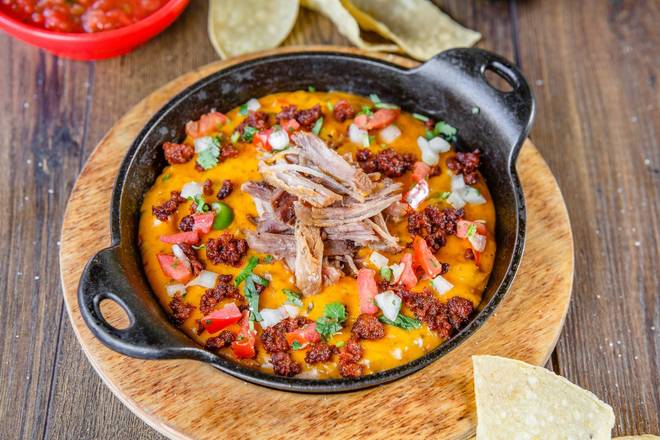 QUESO DIP WITH CARNITAS