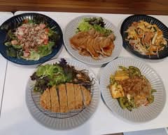 ゆいまーる食堂芹が谷 yuima-rushokudouserigaya