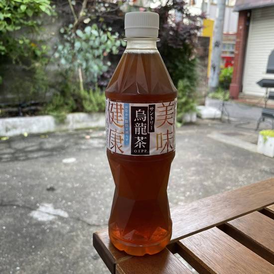 ウーロン茶 500ml Oolong Tea (500ml)