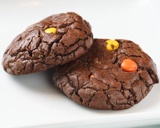 Chocolate Peanut Butter CrunchDeluxe Cookie