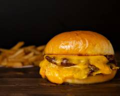 チーズバーガー特化 奇跡のチーバー Lpecializing in cheeseburgers miracle cheebar