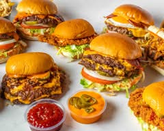 SMASHBURGER LAB