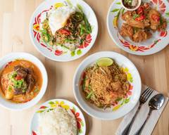 EAT BKK THAI KITCHEN (Queen East)