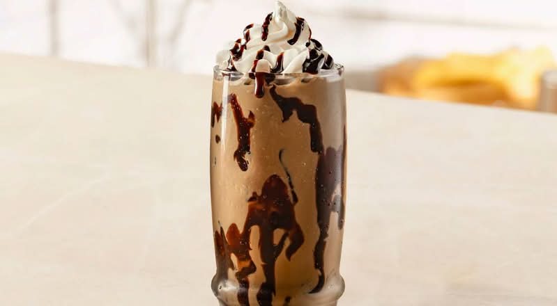 PEPPERMINT MOCHA COLD BREW