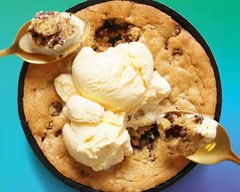 Tiff's Treats (Los Angeles Beverly Hills 3rd Street)
