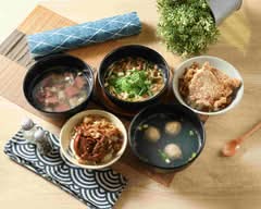 阿勝麵店丨排骨飯控肉飯丨麻醬麵