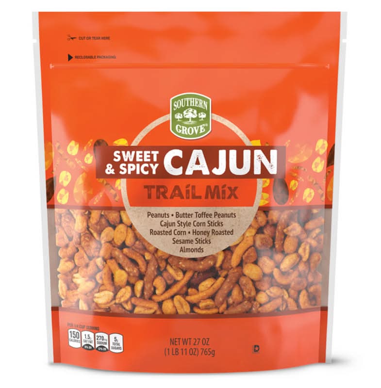 Southern Grove Sweet & Spicy Trail Mix, Cajun (27 oz)