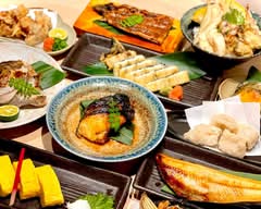 炉端屋 饗 太助 Robataya Omotenashi Tasuke