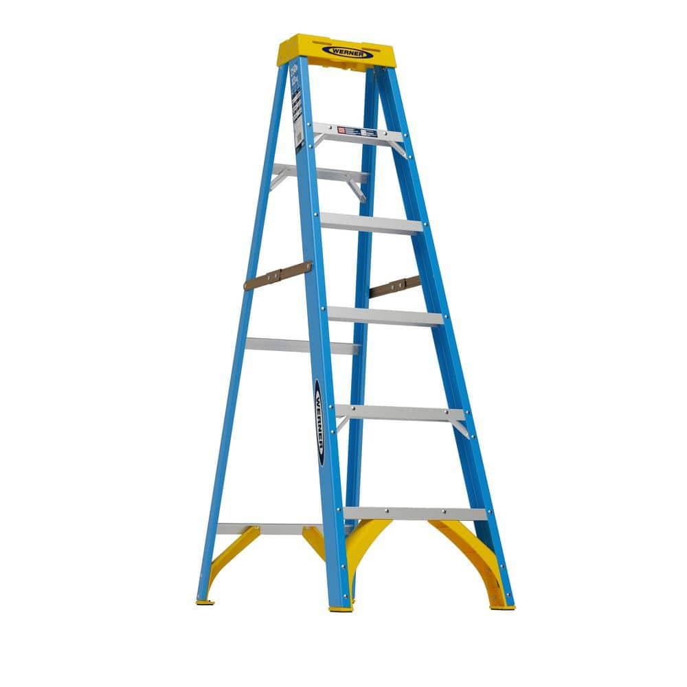 Werner Fiberglass Step Ladder 250 Lb. Load Capacity, 6 ft