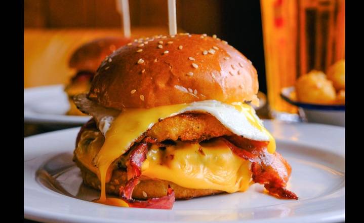 BACON BRUNCH BURGER