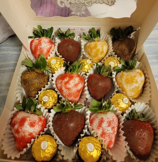 ChocoSweetBerries (531 Route 52, Carmel)