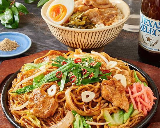 国産鶏むね��焼そば＆選べるミニ丼セット Domestic Chicken Breasts Yakisoba & Mini Rice Bowl Set