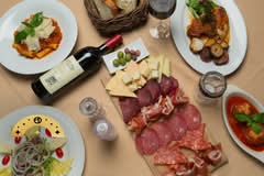 Frankie's Italian Deli and Uncle Louie G (3930 U.S. 301)