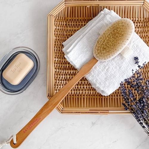 Brosse détachable infusée au collagène par Bathopia