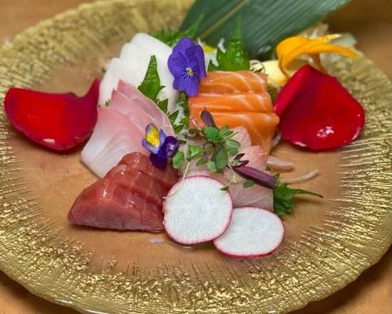 Order Sashimi Platter food online from Sushi Train store, Romeoville on bringmethat.com