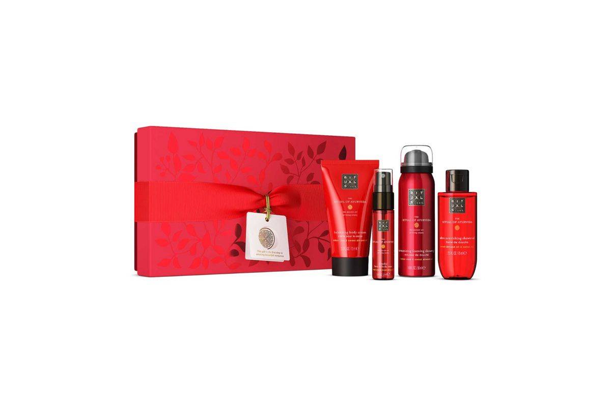 Rituals The Ritual of Ayurveda Sweet Almond Oil and Indian Rose Bath & Body - Large Gift Set