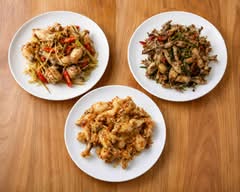 NHAU　DAN　CHU