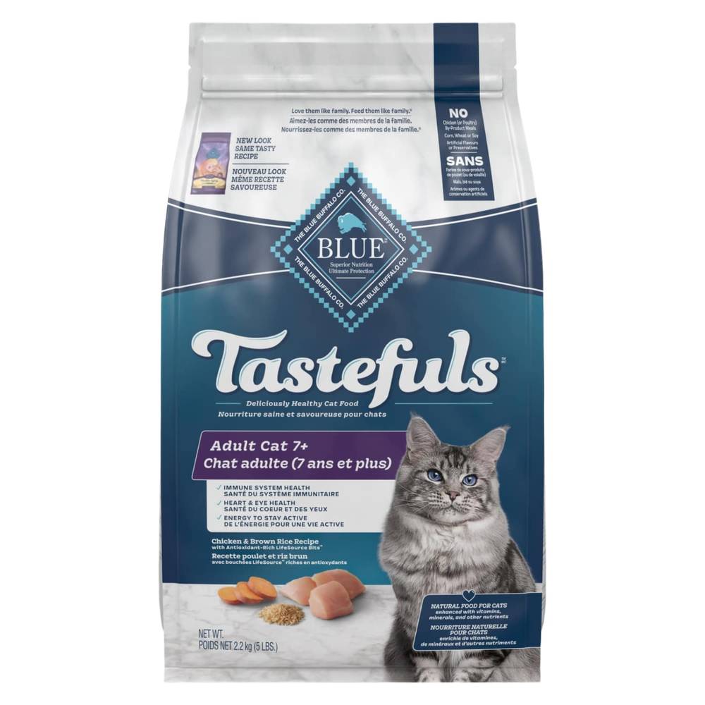 Blue Buffalo Tastefuls 7+ Adult Chicken Cat Food (2.2 KG)