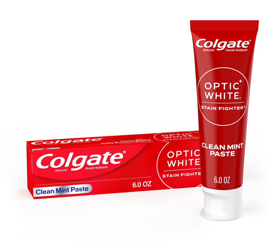 Colgate Optic White Stain Fighter Clean Mint Toothpaste (6 oz)