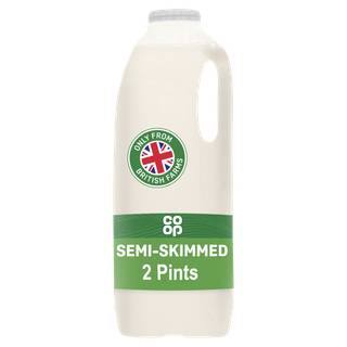 Co-op British Fresh Semi-Skimmed Milk 2 Pints 1.136L (Co-op Member Price £1.25 *T&Cs apply)